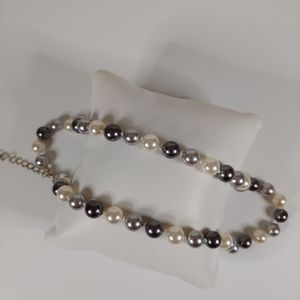 🥑 RMN Glass Pearl Necklace